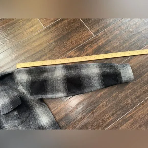 Roark Nordsman Classic Fit Charcoal Plaid Flannel Shirt Jacket w/ Elbow Patches - Picture 11 of 16